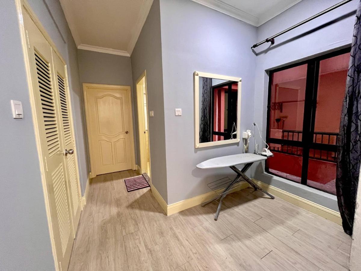 Marina Court Vacation Home 3 Bedrooms - Кота-Кинабалу Экстерьер фото