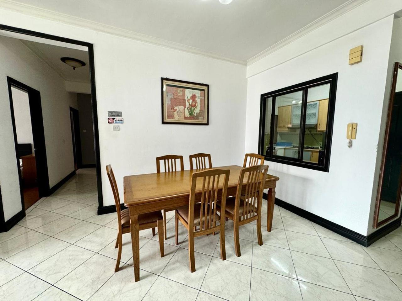 Marina Court Vacation Home 3 Bedrooms - Кота-Кинабалу Экстерьер фото